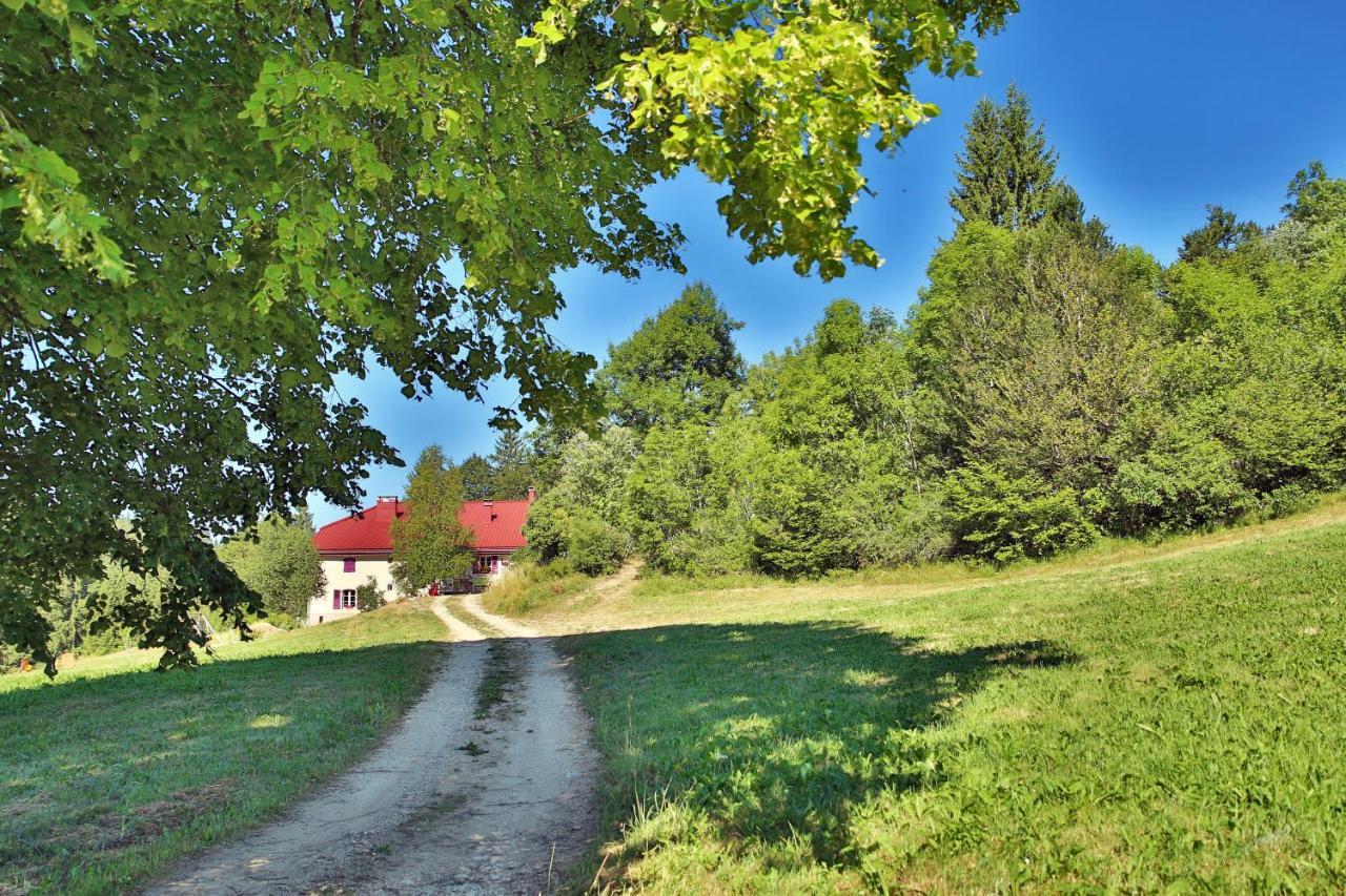 Ch'Tit Jura Les Moussieres Exterior foto